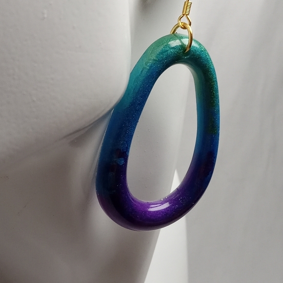 Elegant Blue and Purple Teardrop Earrings - Picture 4 of 5